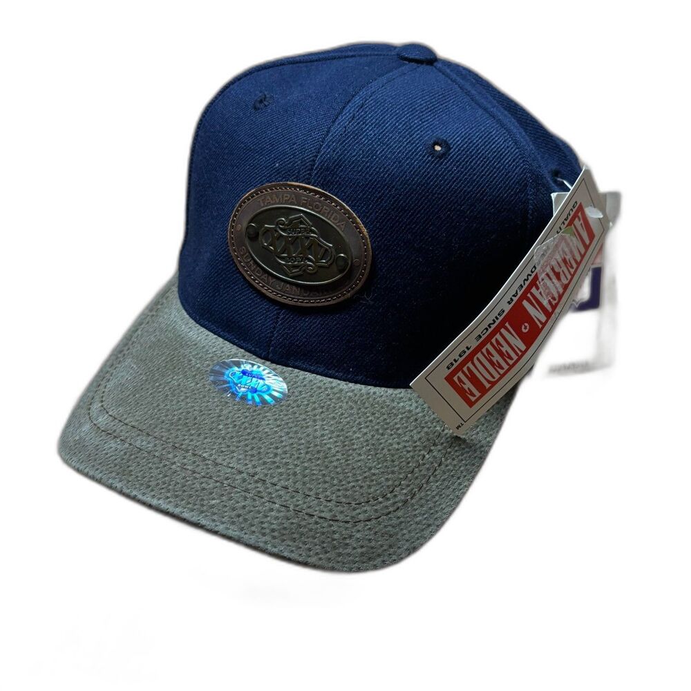 Tampa Bay Buccaneers Super Bowl Hat NWT Suede Bill Metal Logo NFL Football Cap